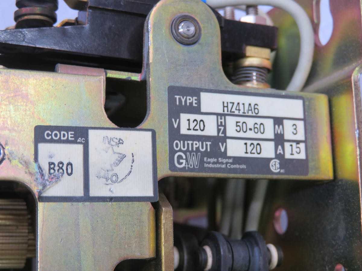 EAGLE SIGNAL HZ41A6 ELECTRIC RESET COUNTER T230055 - ELECTRICAL TIMERS