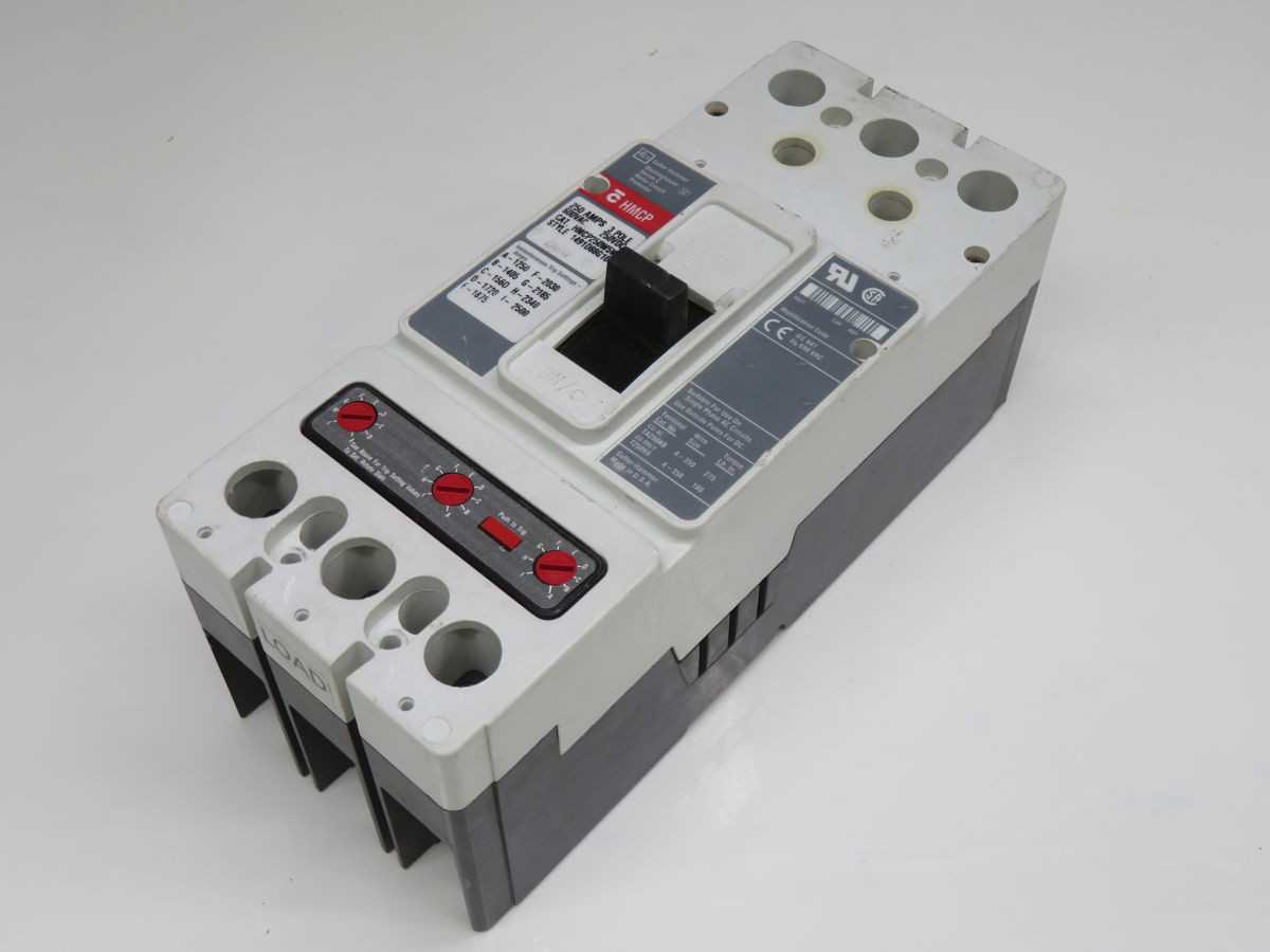 CUTLER HAMMER HMCP250W5W MOLDED CASE CIRCUIT BREAKER T248795 - CIRCUIT BREAKERS