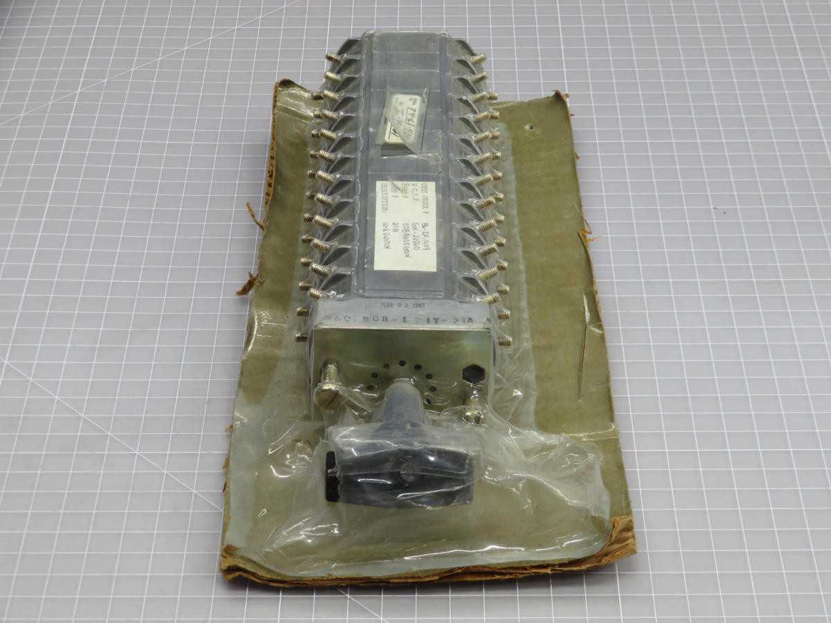 ELECTROSWITCH 508A205G01N TYPE W-2 ROTARY SWITCH T204727 - SWITCHES