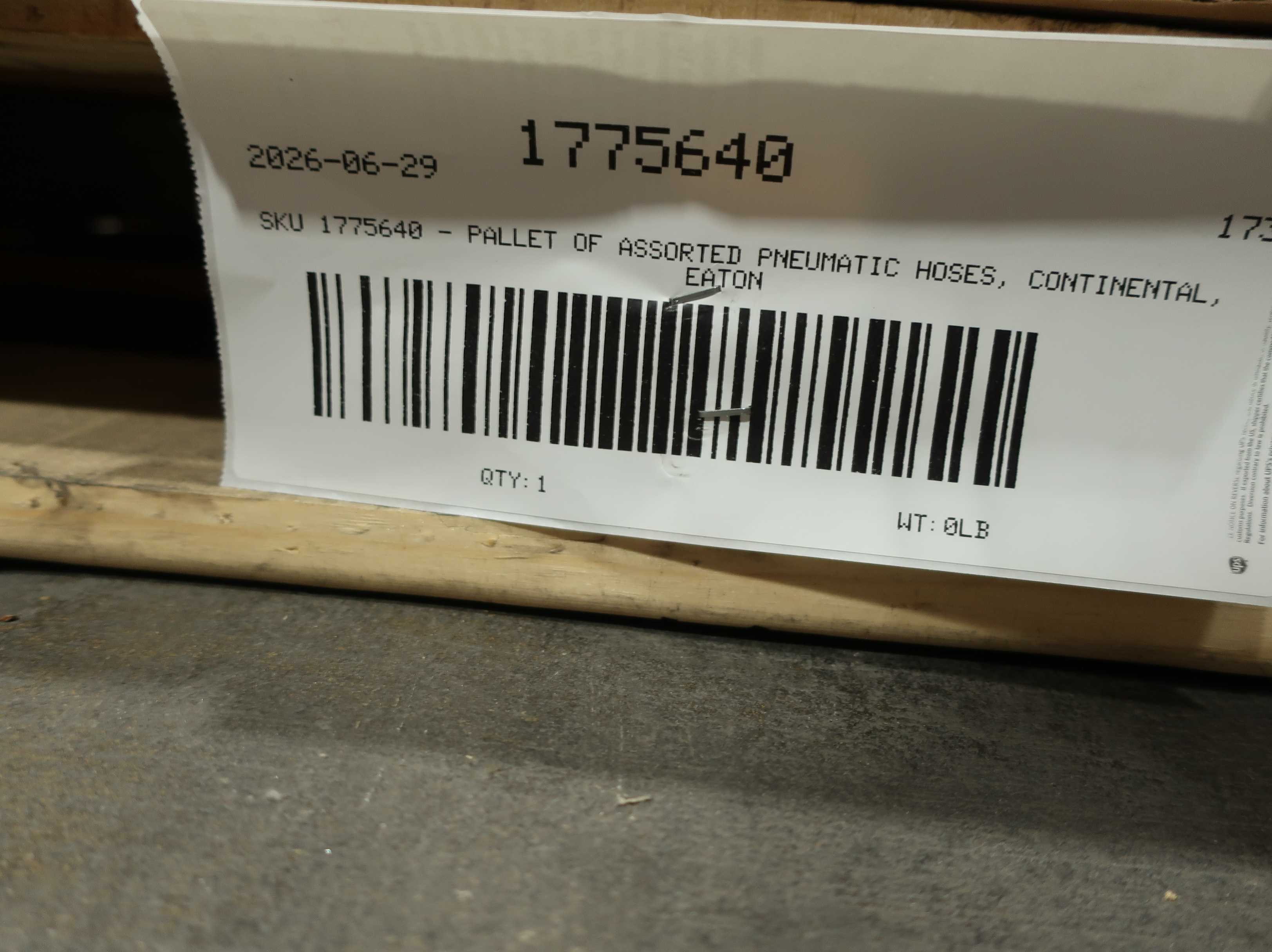 SKU 1775640 - PALLET OF ASSORTED PNEUMATIC HOSES, CONTINENTAL, EATON - PNEUMATIC PARTS