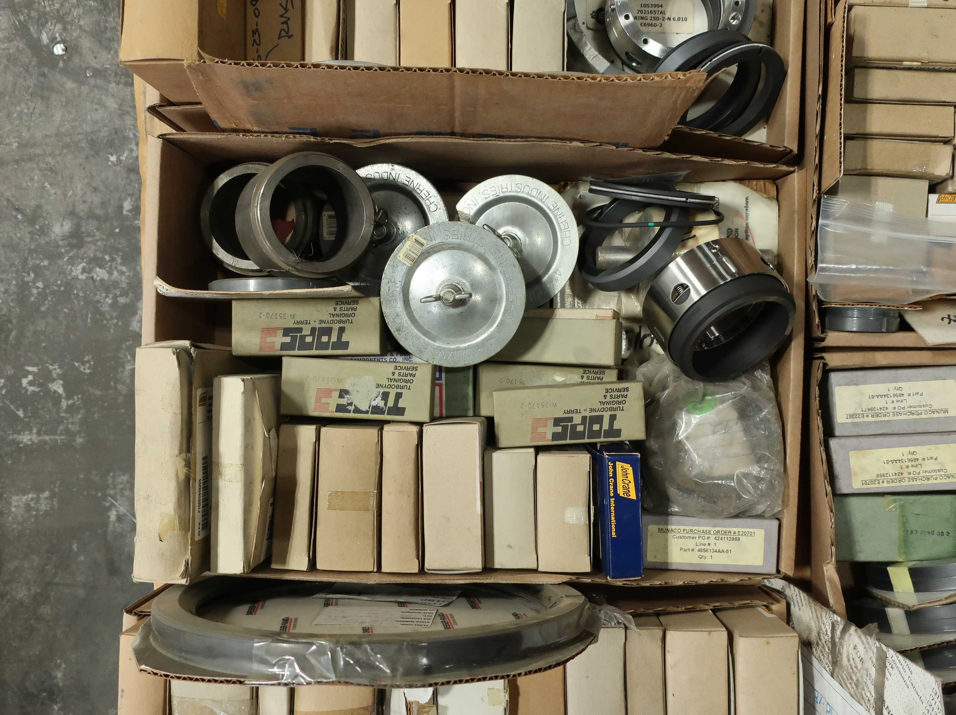 SKU 1771968 - 5 PALLETS OF ASSORTED PUMPS AND PUMP ACCESSORIES - PUMP REPLACEMENT PARTS