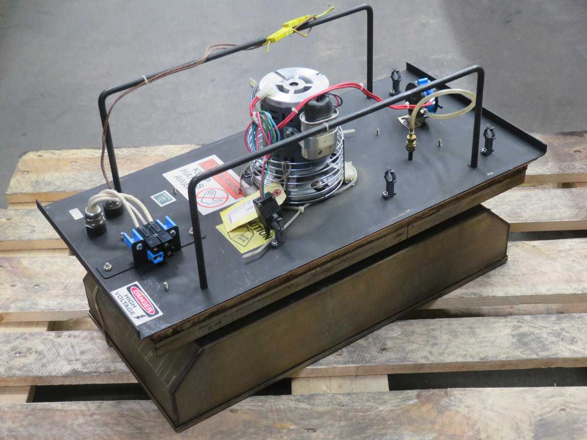 RELIANCE TP TYPE R 1/8HP REFLOW OVEN PLUME HEATER 5113156-3 T225683 - HEATING ELEMENTS