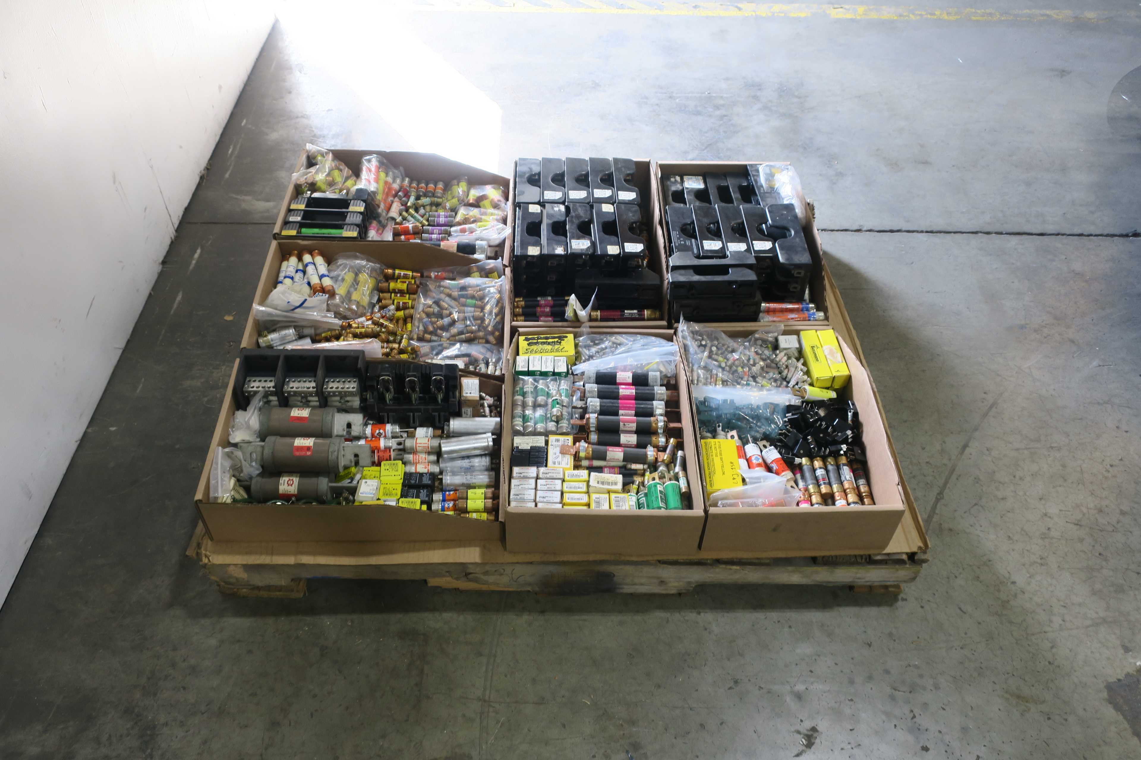 SKU 1787638 - PALLET OF ASSORTED FUSES - FUSES