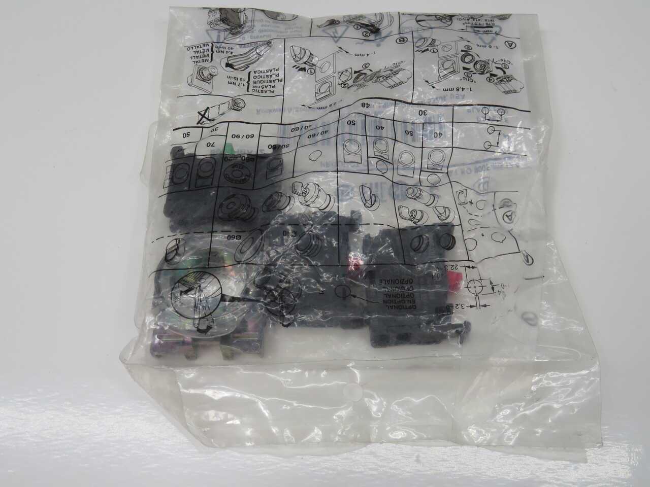 LOT OF 20 ALLEN BRADLEY 800F-MX12 CONTACT BLOCKS T271140 - TERMINAL BLOCKS