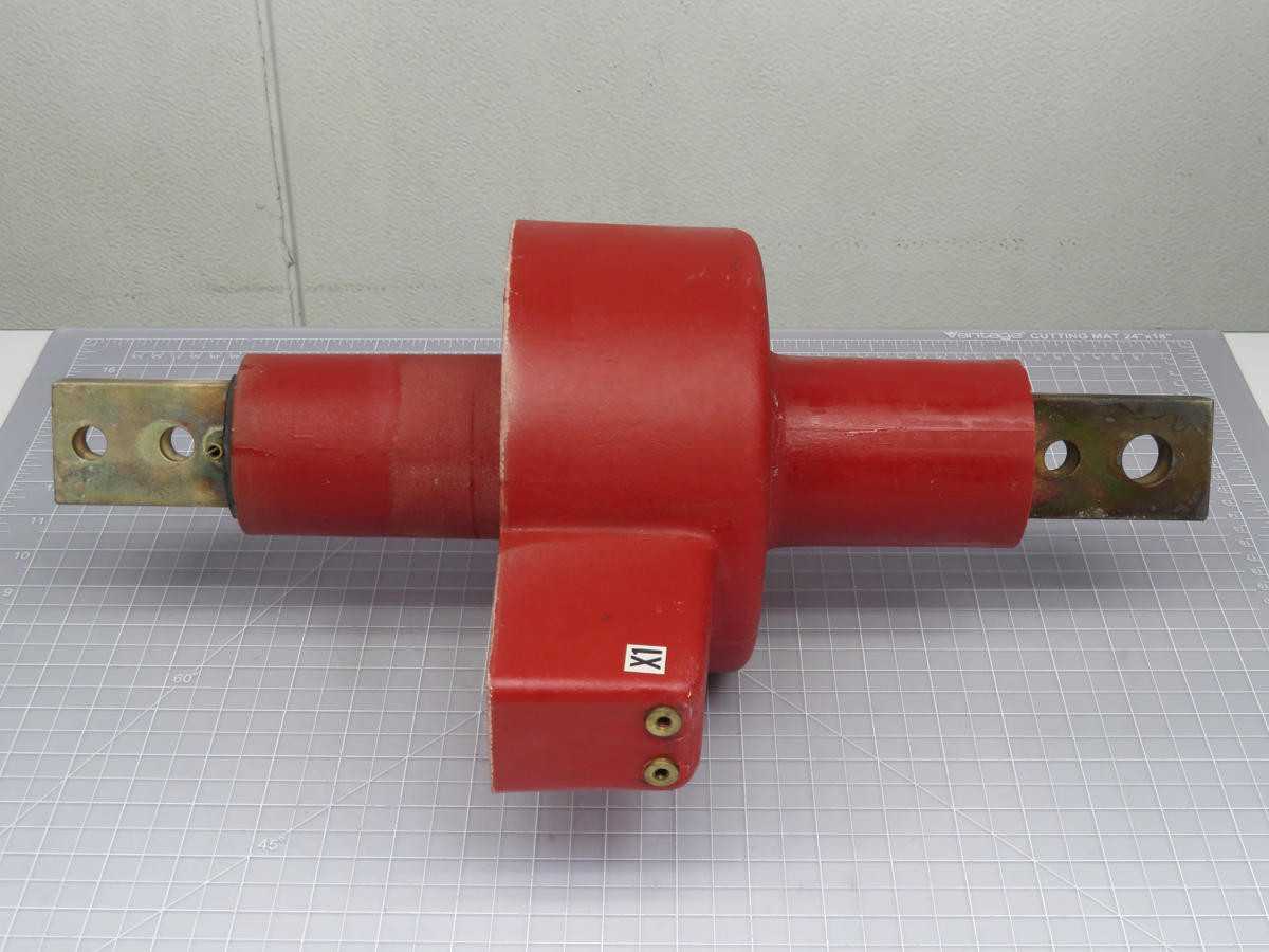 11454098 TRANSFORMER CURRENT 300/5A MCS21 BPONO-72114 T194400 - POWER TRANSFORMERS