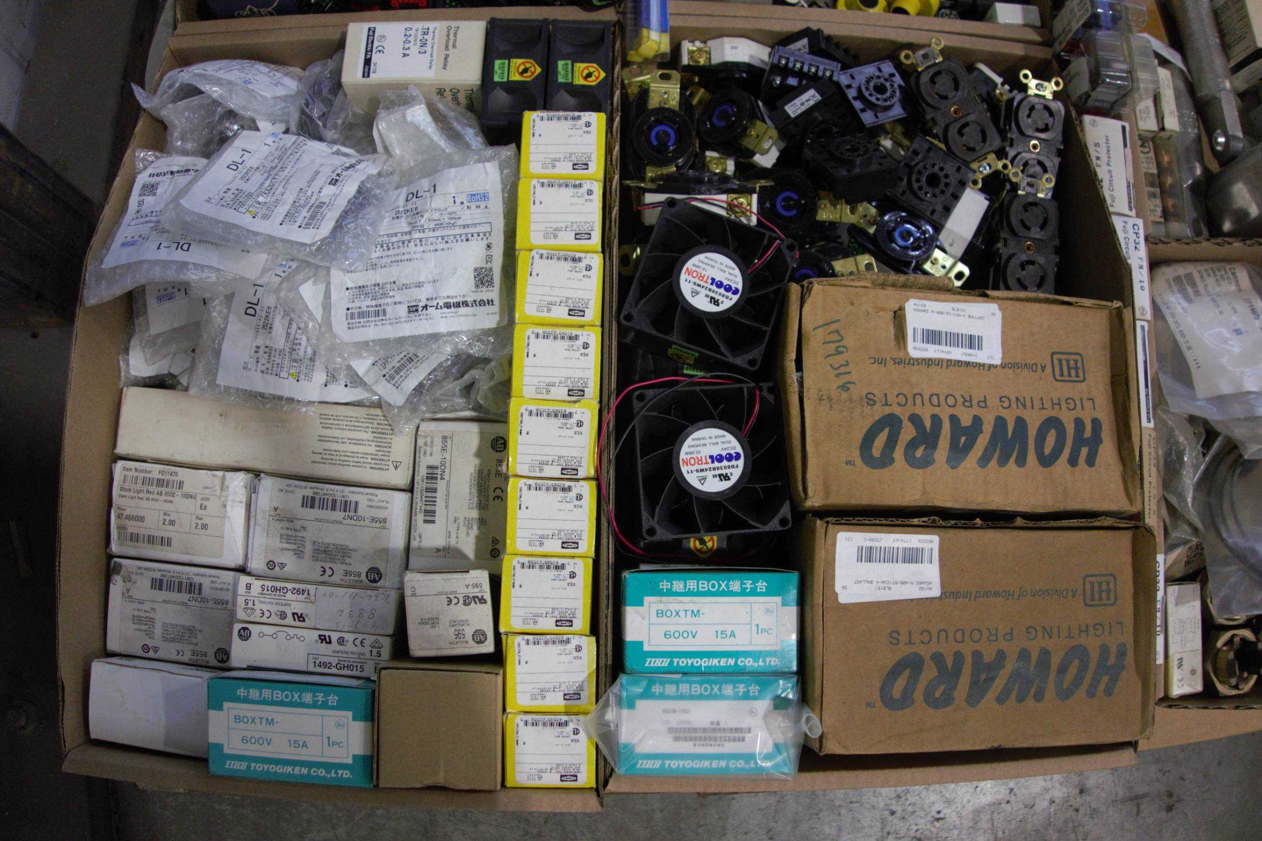 SKU 1786675 - 4 PALLETS OF ASSORTED ELECTRICAL CONTROLS - AUTOMATION & CONTROLS