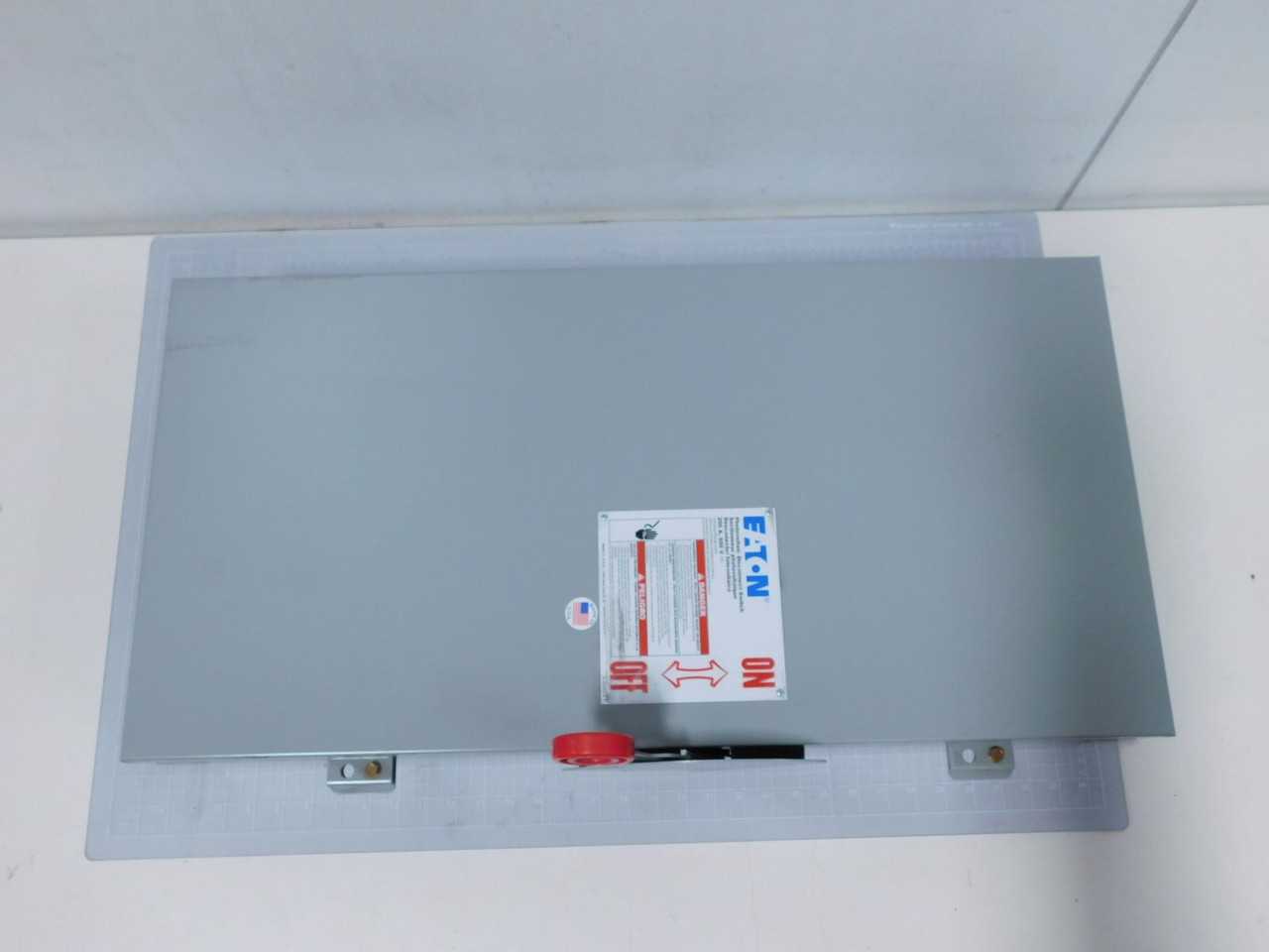 Eaton DCG3064URM Solar DC Disconnect Switch 200 A - SWITCHES