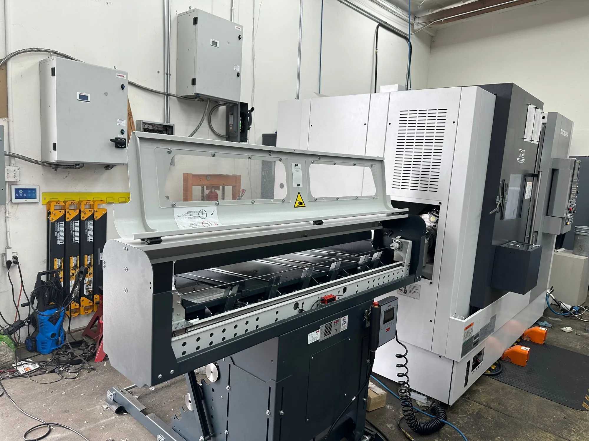 Takasawa TS-3000 YS Multi-Axis CNC Lathe | 5000 RPM, 2 Spindles, 3200 Hours - CNC LATHES