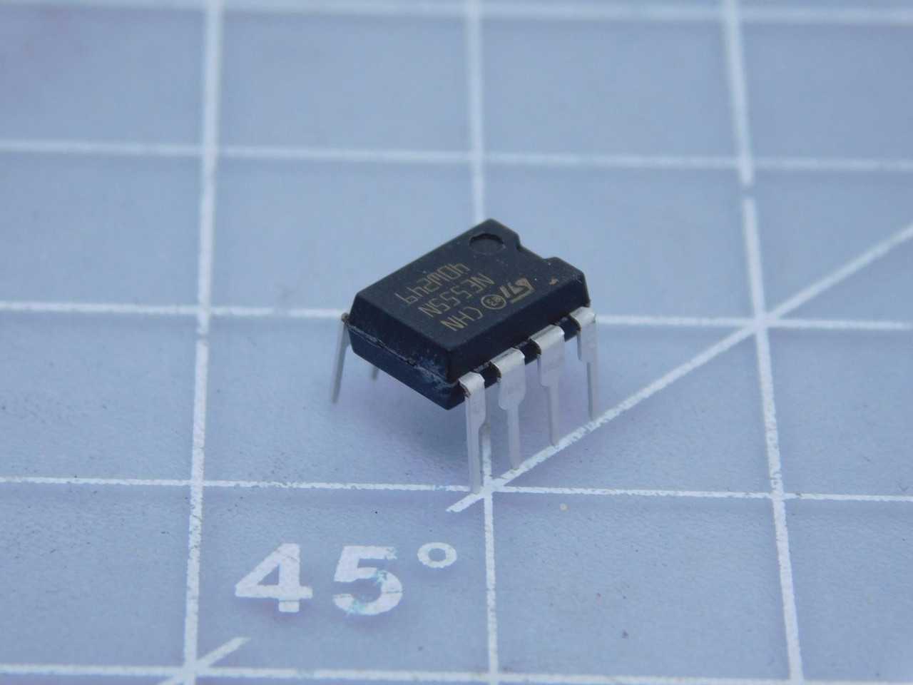 LOT OF 975 SGS NE555N IC OSC SINGLE TIMER 500KHZ 8-DIP	 T141598 - ELECTRICAL TIMERS
