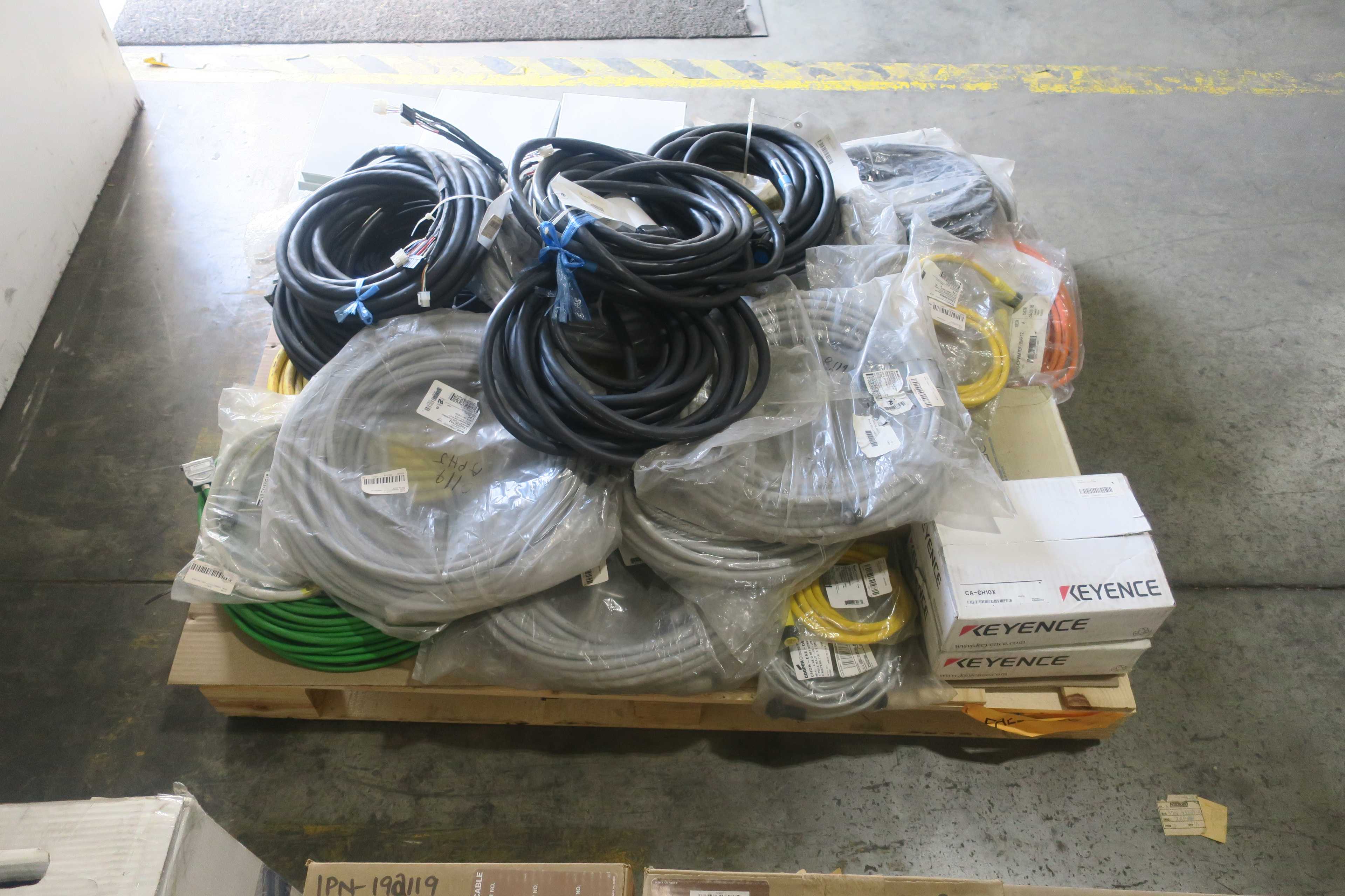 SKU 1784900 - 2 PALLETS OF ASSORTED CORDSETS AND CABLES - CORDSET CABLES
