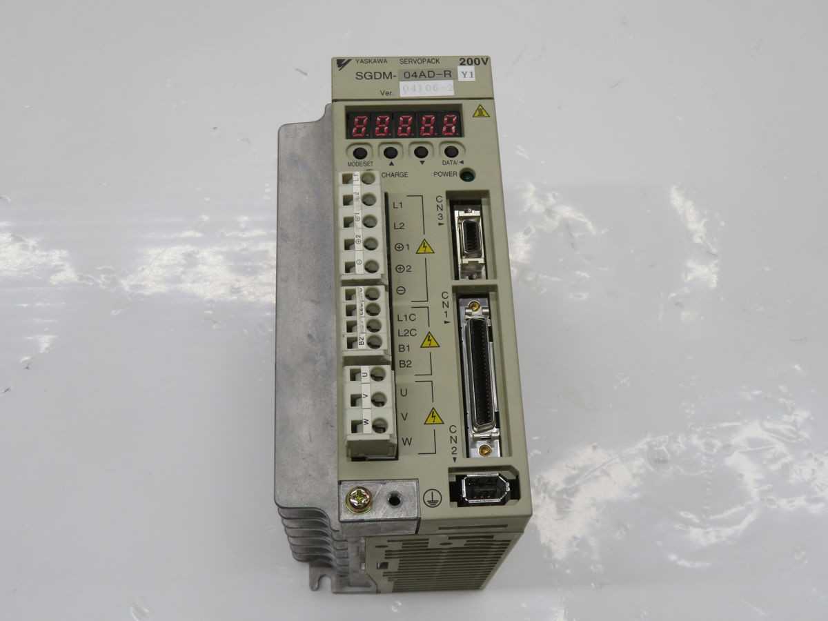 YASKAWA SGDM-04AD-RY1 SERVOPACK SERVO DRIVE T246657 - SERVO