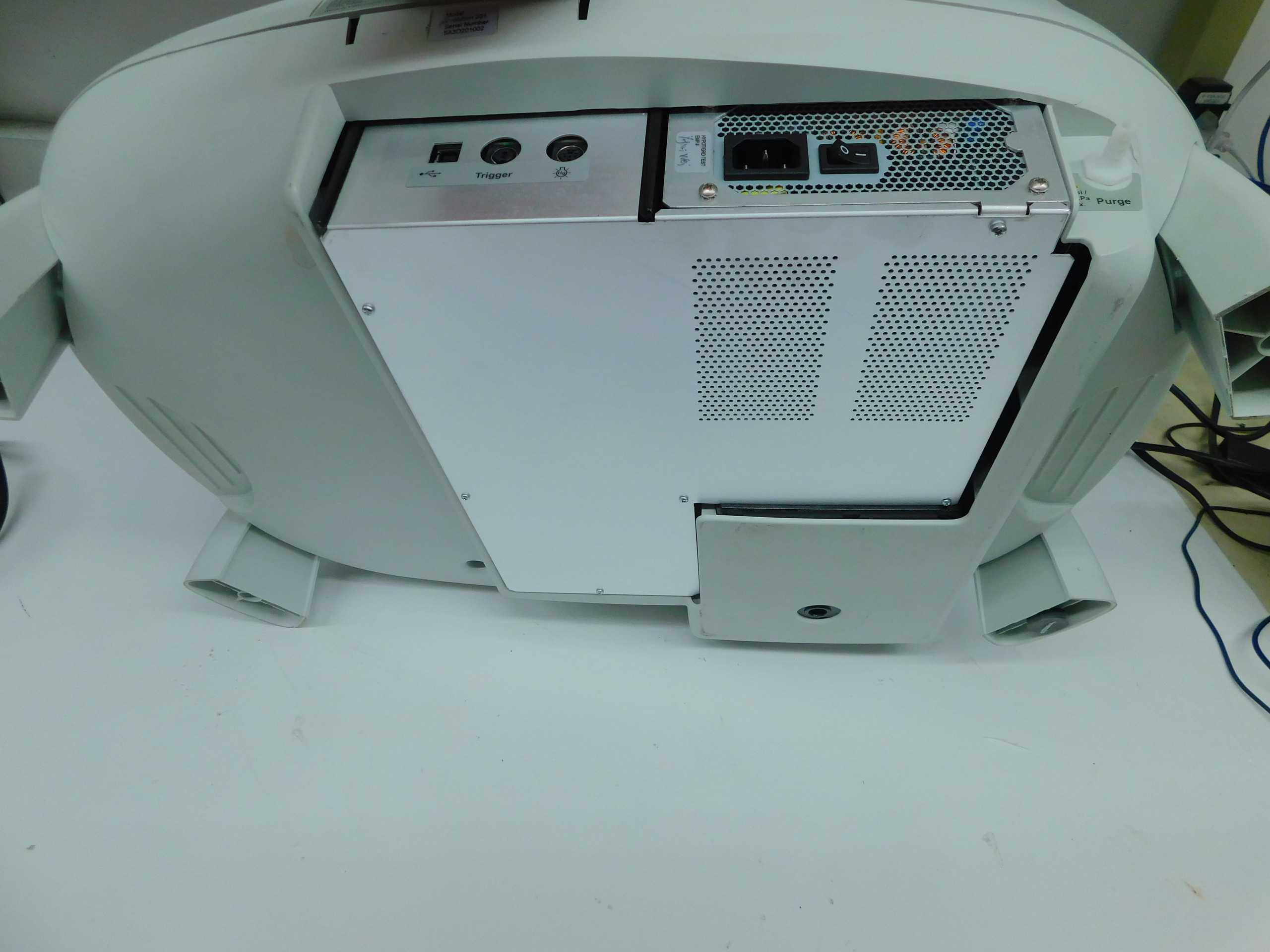 THERMO SCIENTIFIC EVOLUTION 201 UV-VISIBLE SPECTROPHOTOMETER M7775 - METAL DETECTOR UNIT