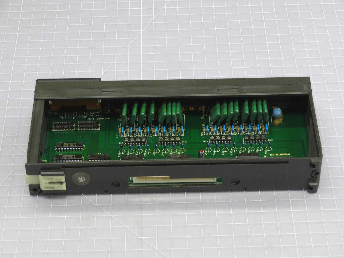 MITSUBISHI AX-20 INPUT MODULE T237351 - PLC MODULES