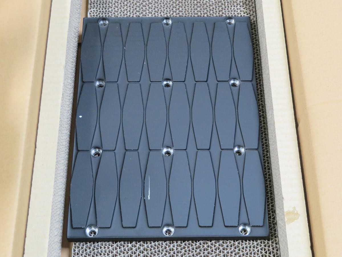 FANUC A06B-0440-B334#1002 MAGNETIC PLATE T194397 - PLATE & STRUCTURAL EQUIPMENT