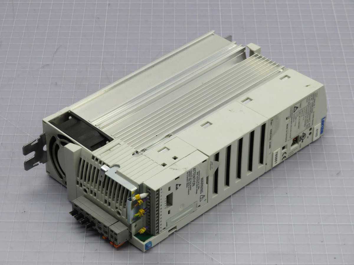 LENZE D-31855 E82EV152-2C000 VECTOR DRIVE
 T217055 - MOTOR DRIVES