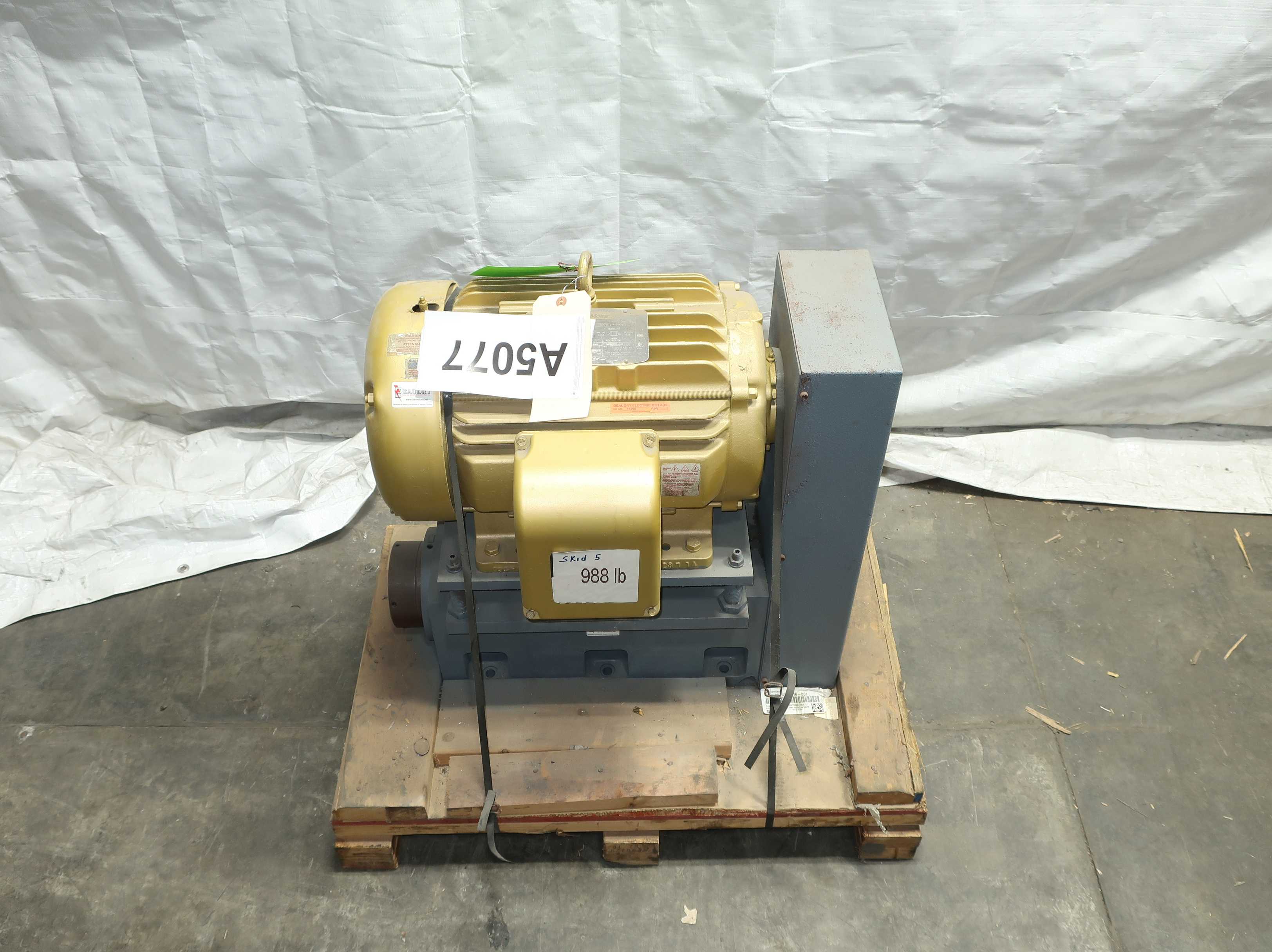 Baldor 30 HP AC Electric Motor With Carriage Table, 286TS, 3520 RPM, 460 V Three Phase - AC MOTOR