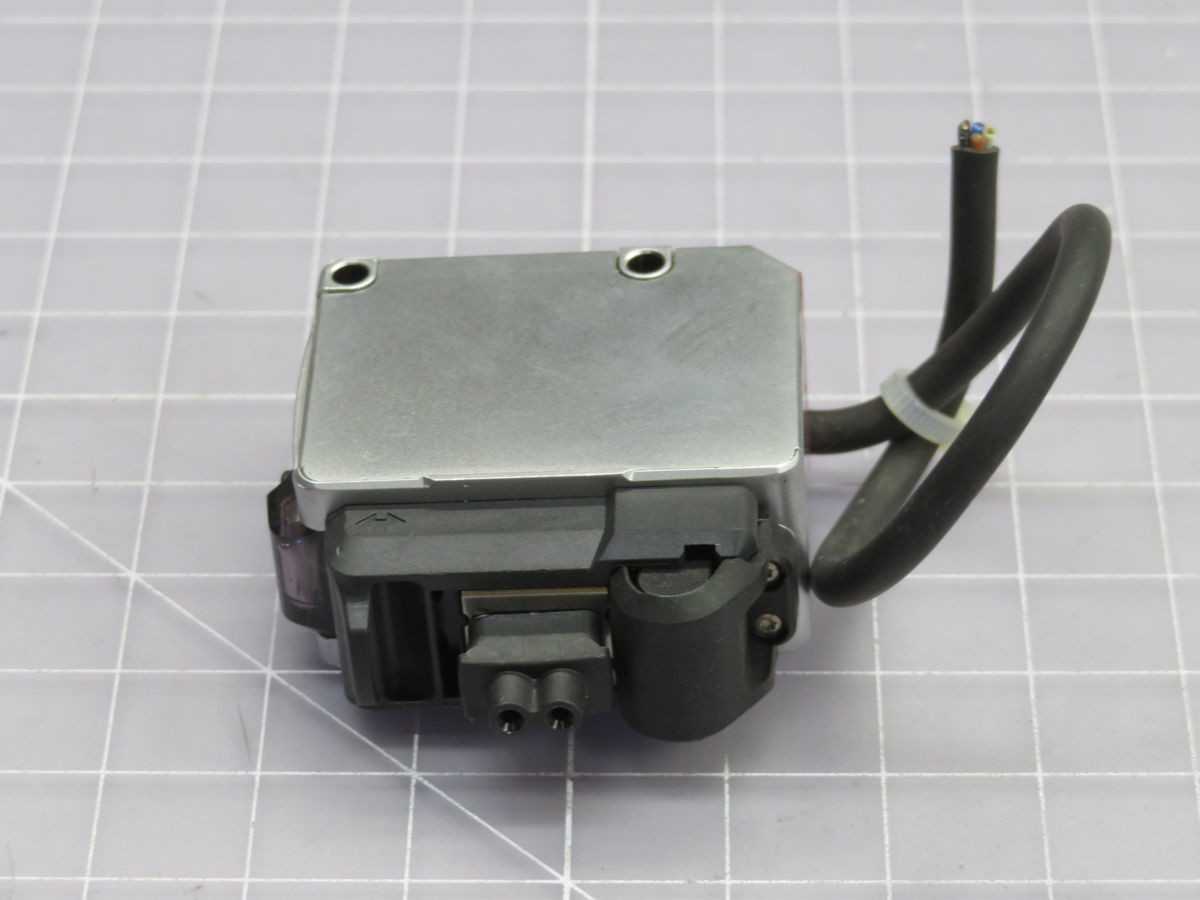 KEYENCE LR-WF10 SENSOR T252239 - SENSORS