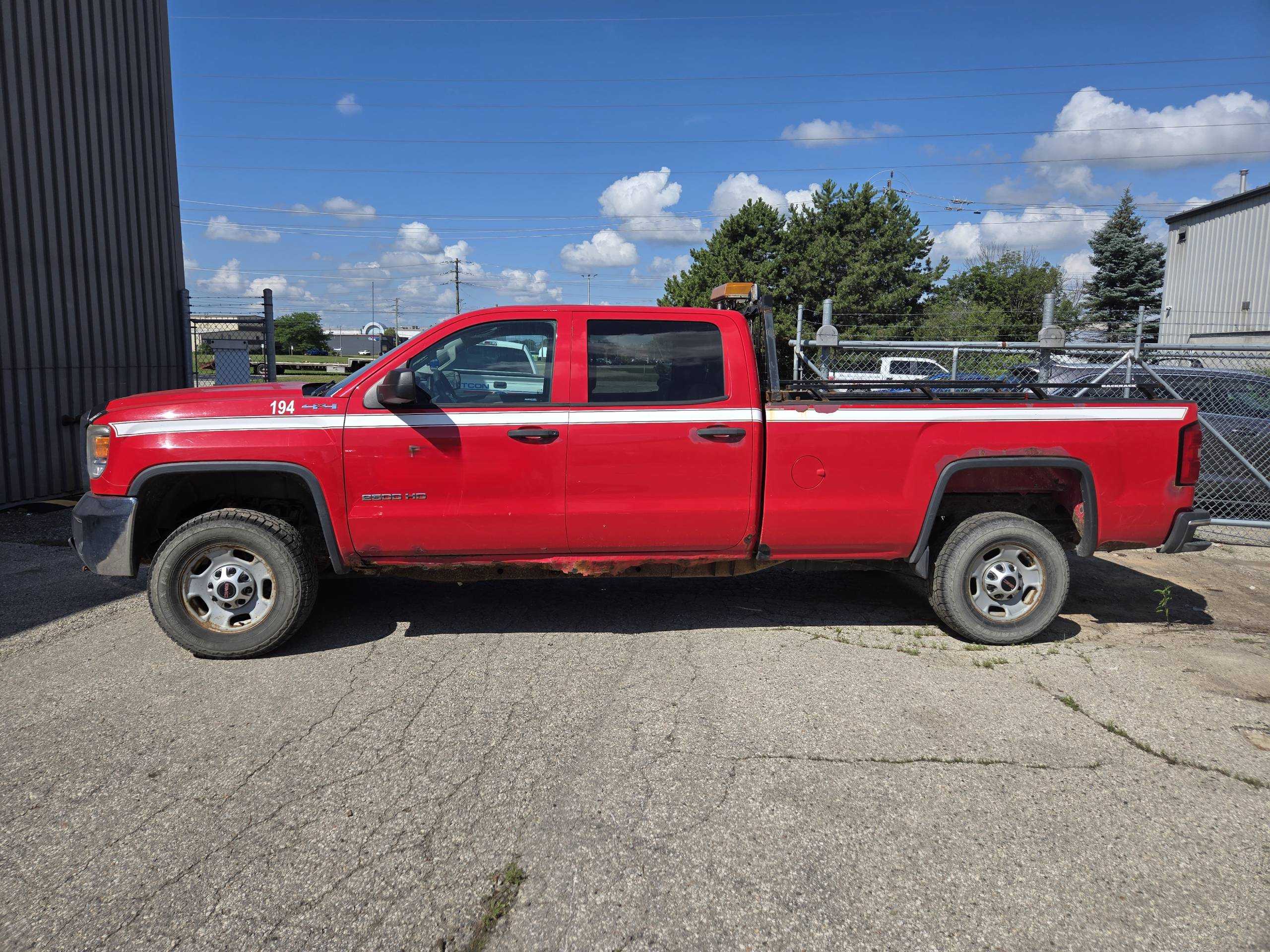 2016 GMC Sierra 2500 4x4 Extended Cab Pickup Truck, 360 HP Vortec V8, 8 ft Bed - PICKUP TRUCKS