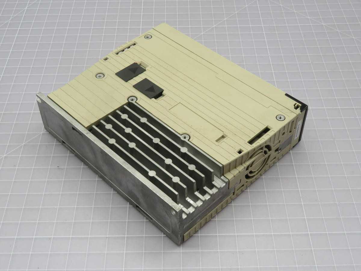 YASKAWA SGDV-R70A11AY547AA T220973 - SERVO