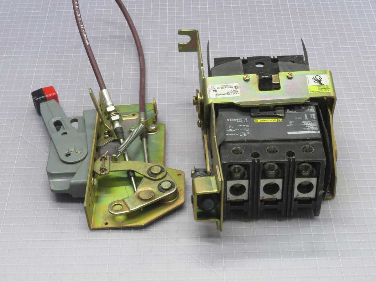 Square D KAL36150 Molded Case Circuit Breaker T229083 - CIRCUIT BREAKERS