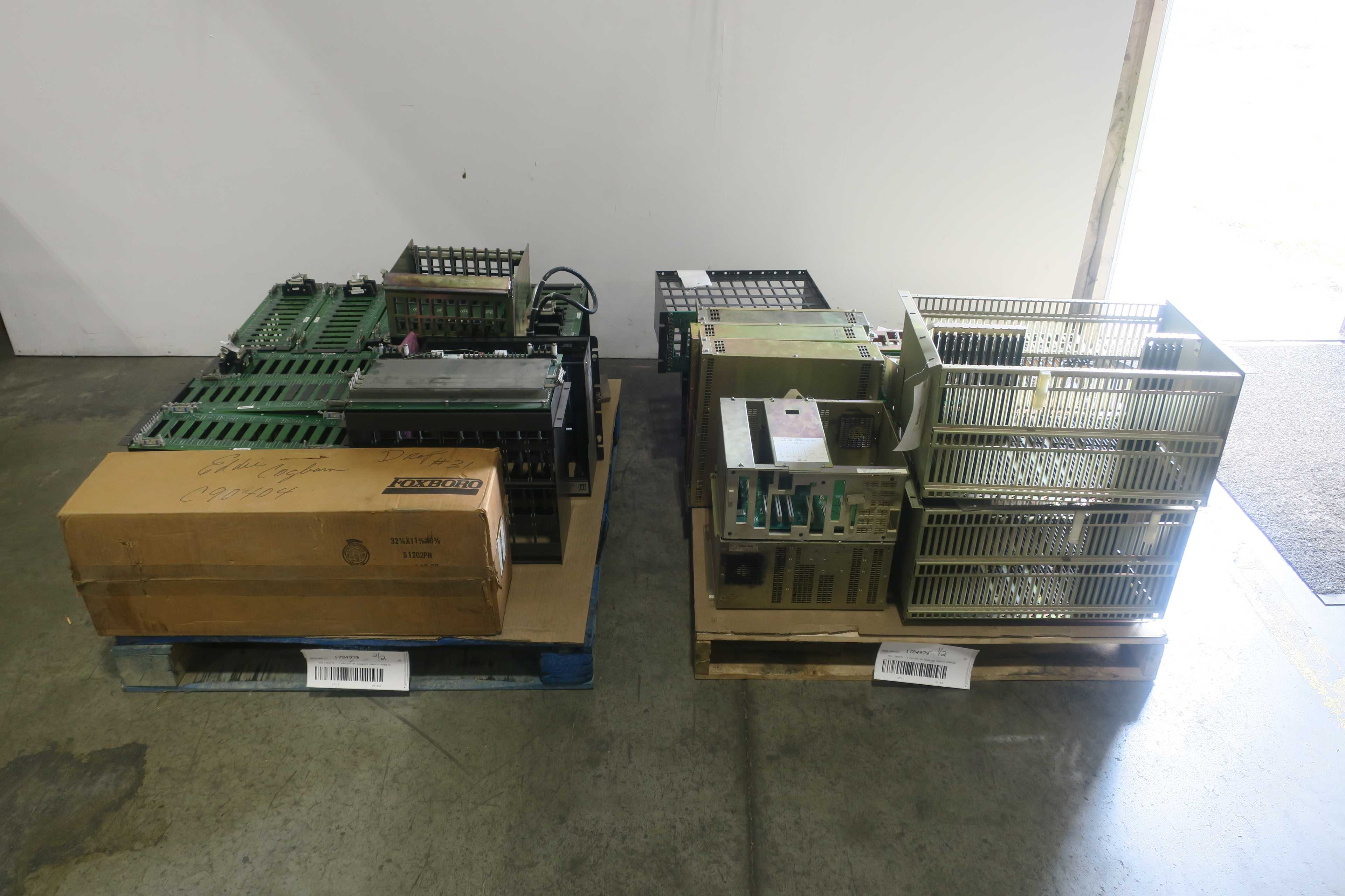 SKU 1784979 - 2 PALLETS OF ASSORTED CHASSIS MODULES - AUTOMATION & CONTROLS