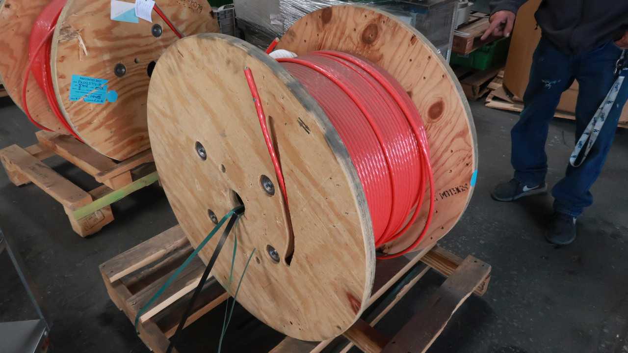 Commscope P-096-MP-CM-F12RD/8W048/5 Fiber Optic Cable 48 Fiber Multi Mode OM4 2110 Ft - FIBER OPTIC CABLE