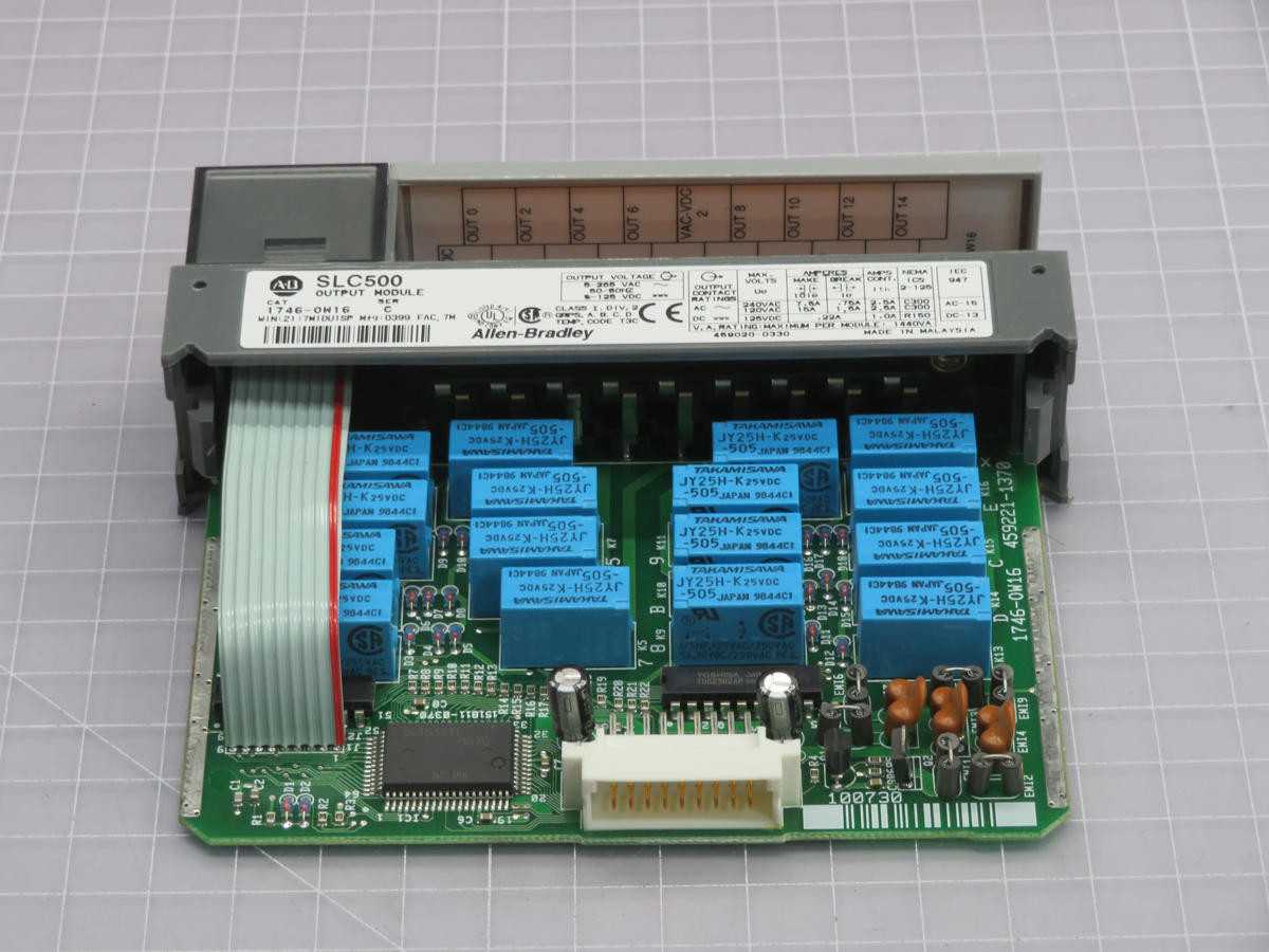 ALLEN BRADLEY 1746-0W16 SLC500 OUTPUT MODULE T230252 - AUTOMATION & CONTROLS