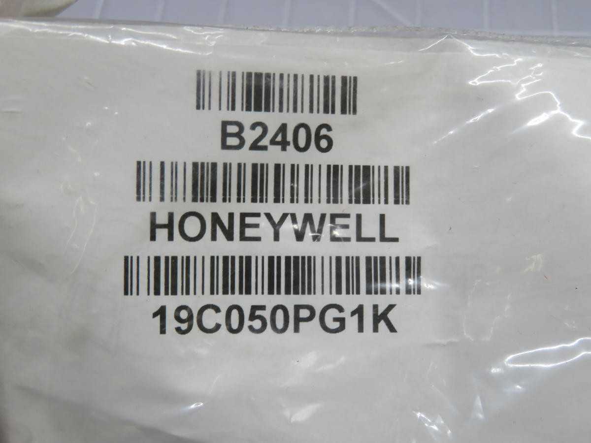Lot Of 2 Honeywell 19C050PG1K Stainless Steel Pressure Sensors - SENSORS