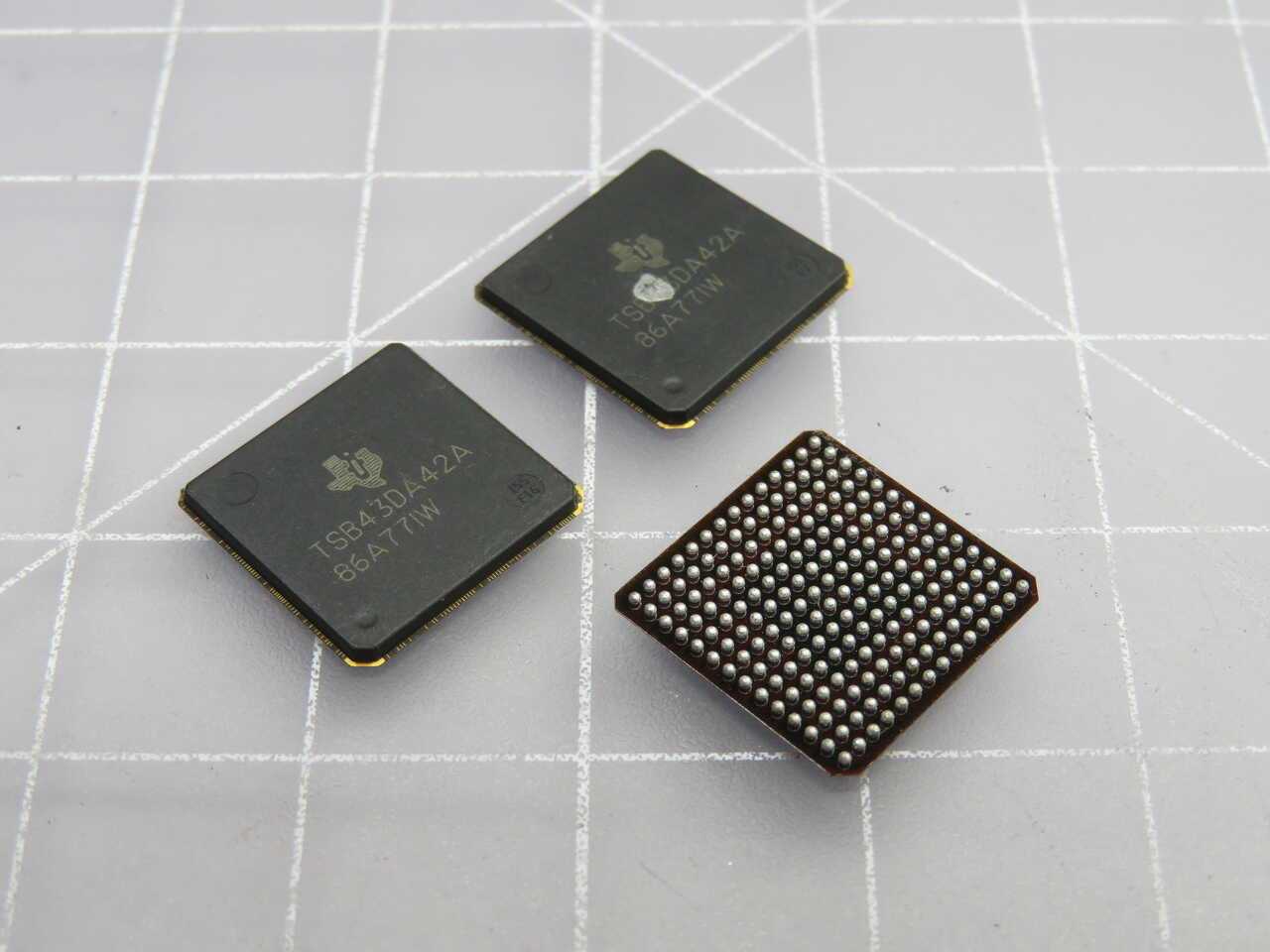 LOT OF 46 TEXAS INSTRUMENTS TSB43DA42A CONTROLLER ICS T270124 - PLC MODULES
