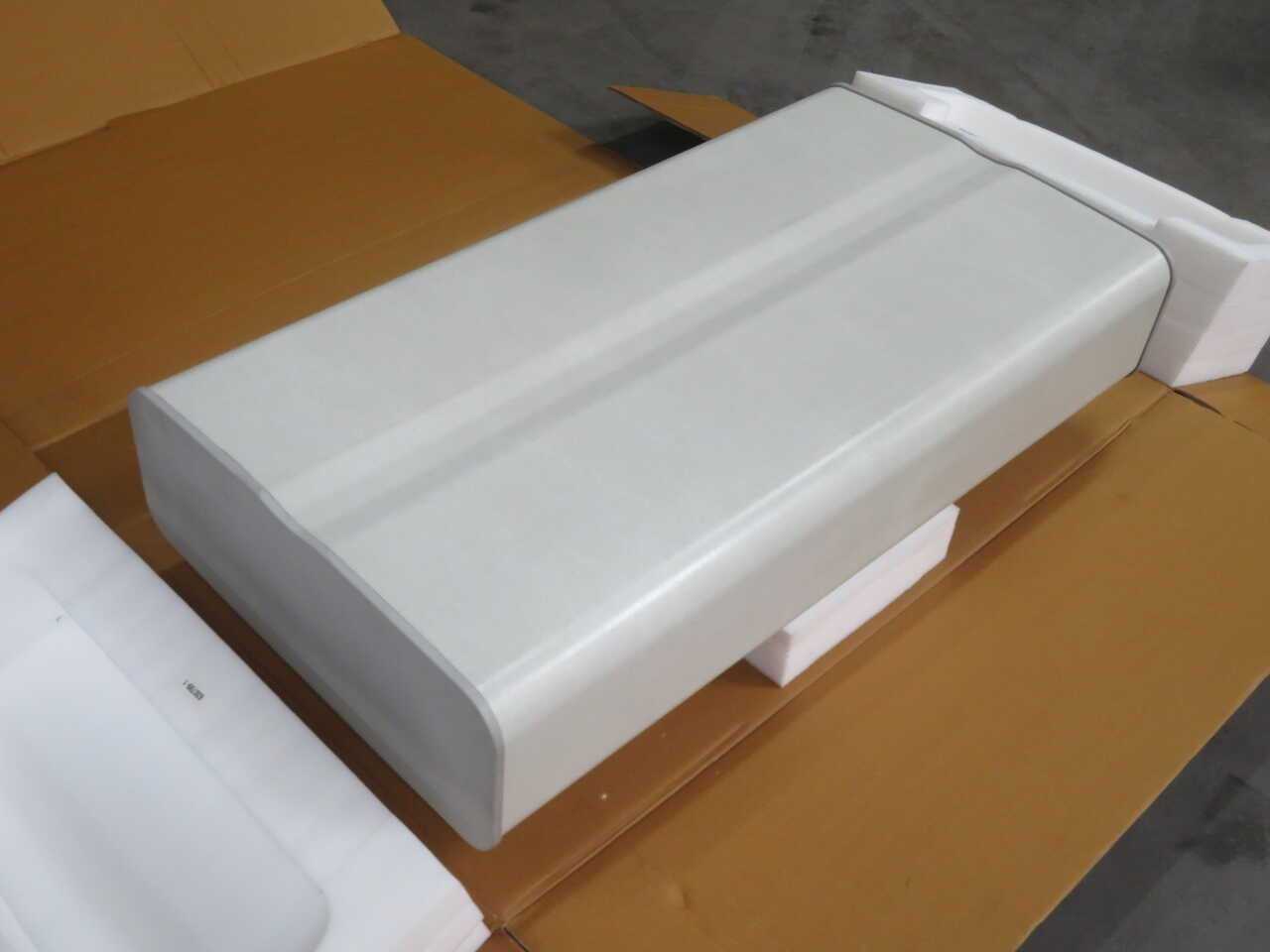 Commscope 2HH-38A-R4-V2 8-Port Multibeam Base Station Antenna With Mount Kit - INDUSTRIAL PARTS