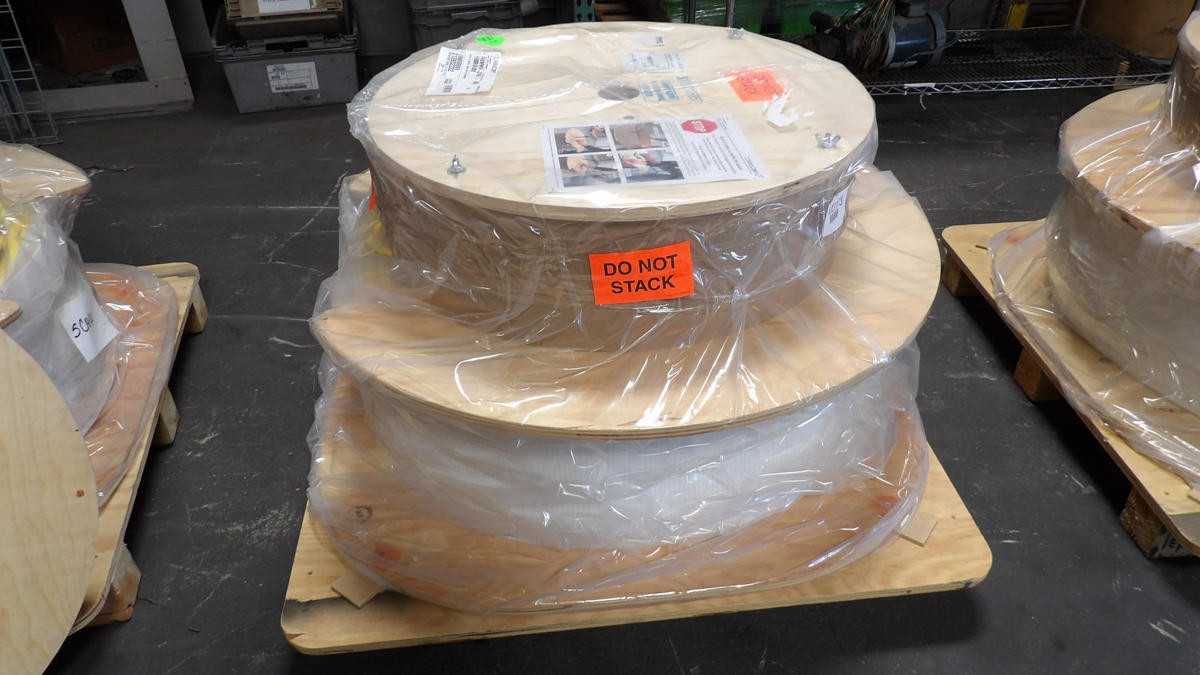 COMMSCOPE FHWMPMPAF-JCF450 FIBER OPTIC CABLE ASSY.TERASPEED 24 FIBER, SINGLE MODE, ARMORED 450 FT. M - FIBER OPTIC CABLE