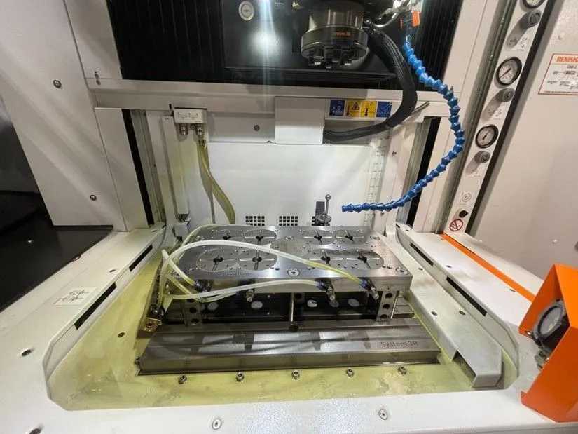 AgieCharmilles Form P 350 Sinker EDM With 19.7x15.75 Table Size, 12843 Hours - DIE SINKER EDM MACHINES