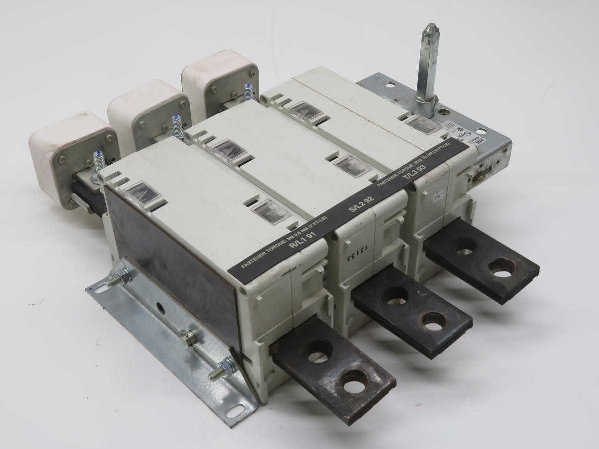 BUSSMANN 170M6013 DISCONNECT SWITCH T221347 - DISCONNECT SWITCHES