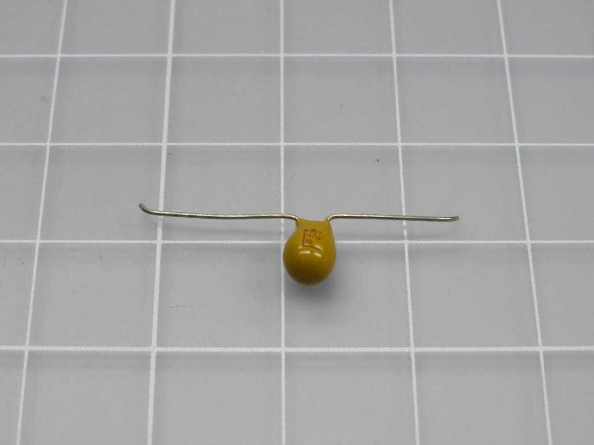 LOT OF 800 KYOCERA TAP107K016CCS TANTALUM CAPACITORS - SOLID LEADED 16V 100UF RADIAL ESR =800MOHMS 1 - ELECTRICAL COMPONENTS