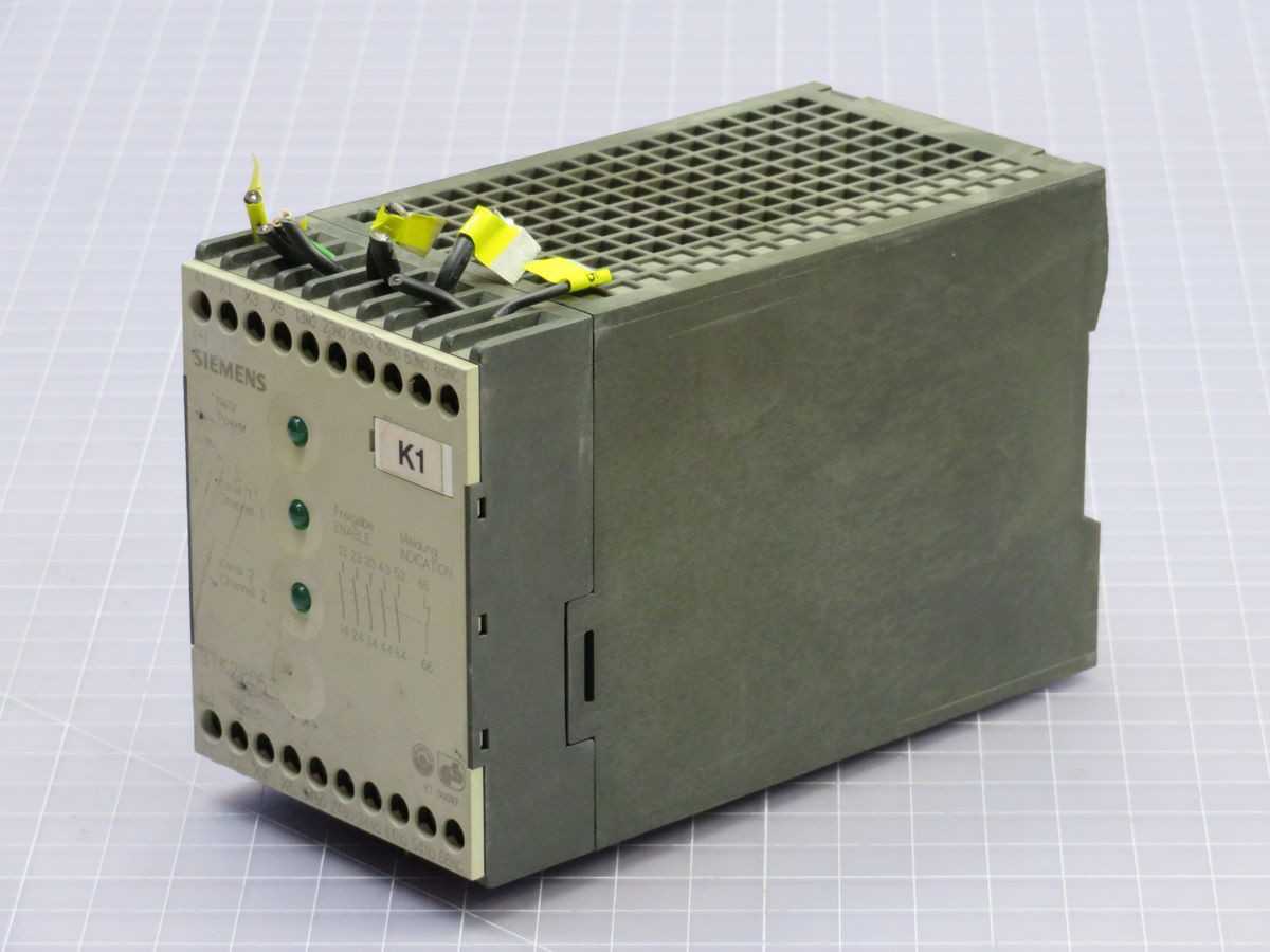 SIEMENS 3TK2805-0AC2 SAFETY COMBINATION CONTACTOR T253626 - CONTACTORS