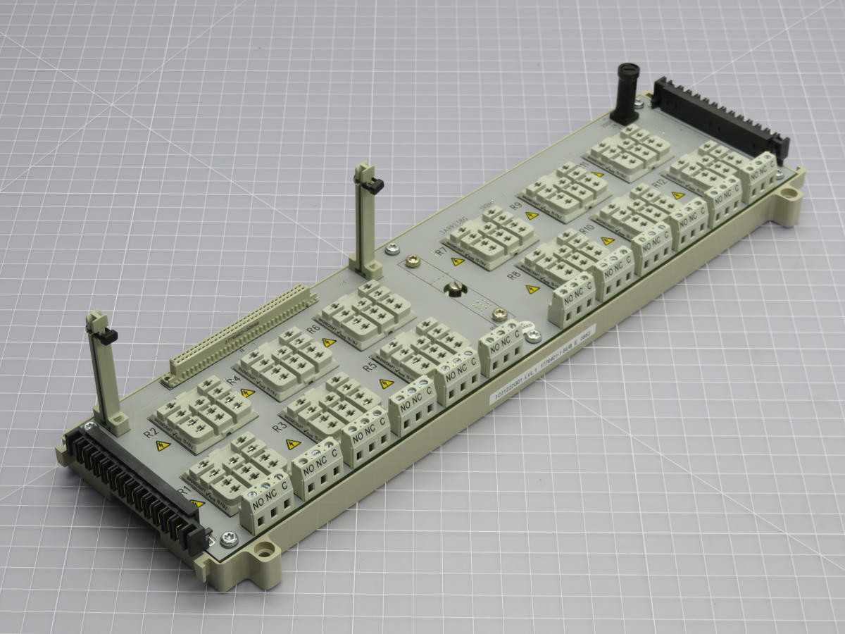 WESTINGHOUSE 1C31222G01 1776401-1 OVATION RELAY BASE T217594 - PROTECTION RELAY