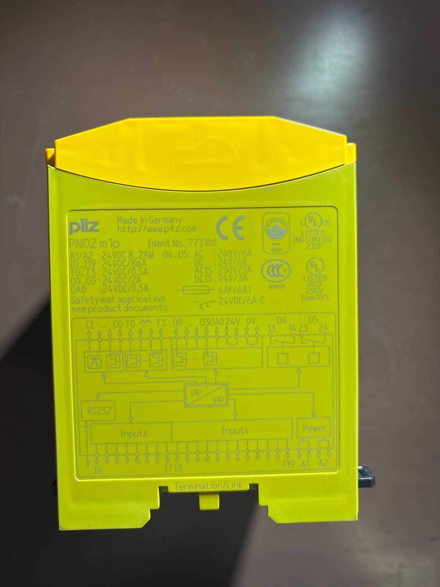 PILZ PNOZ M1P 773100 BASE UNIT SAFETY RELAY - SAFETY RELAY