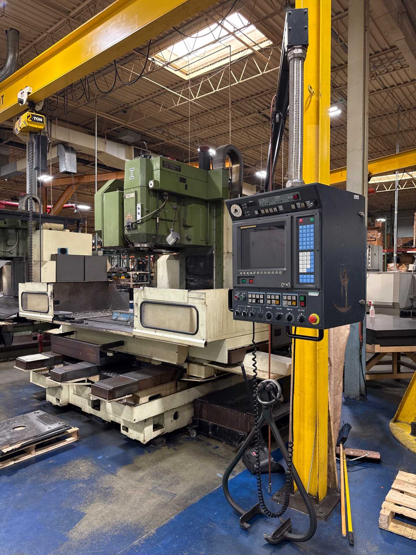 Makino FNC1210-A30 Vertical Machining Center - VERTICAL MACHINING CENTERS