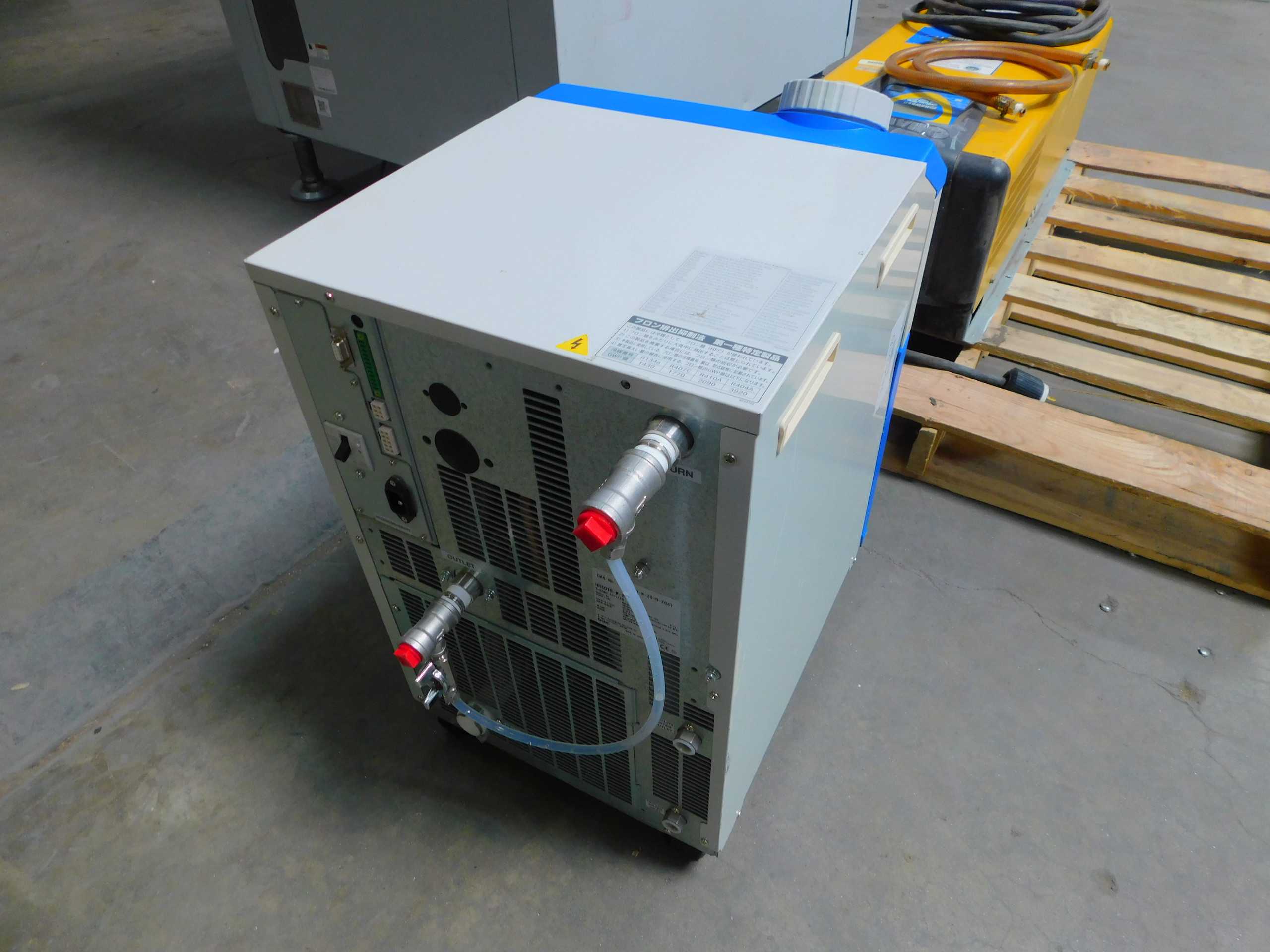 SMC HRS018-W-20-B Water-Cooled Thermo-Chiller 5-40 C - CHILLERS