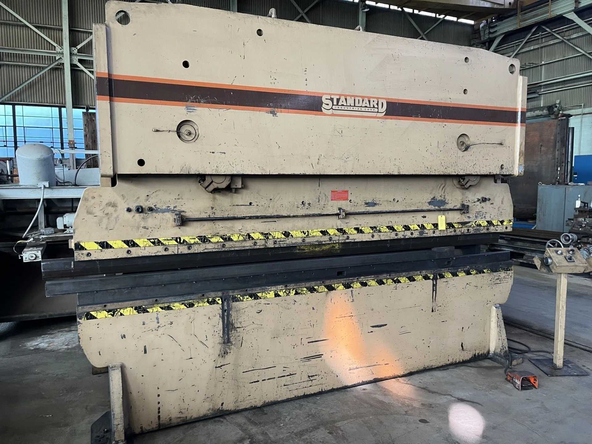 12' Standard Industrial 200 Ton AB200-12 Hydraulic Press Brake - 1 Axis, 6" Stroke - PRESS BRAKES