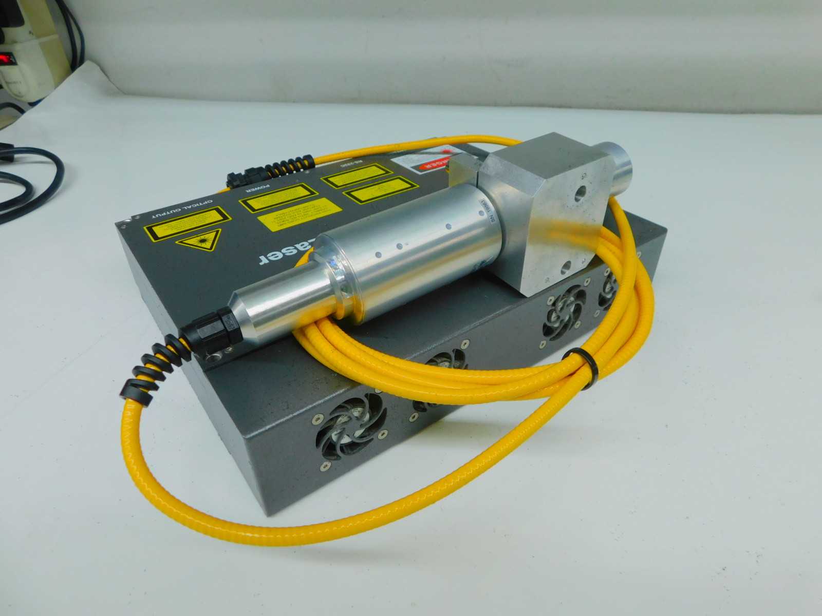 IPG YLP-C-1-100-30-30 Ytterbium Fiber Laser For Precision Cutting - LAB & SCIENTIFIC