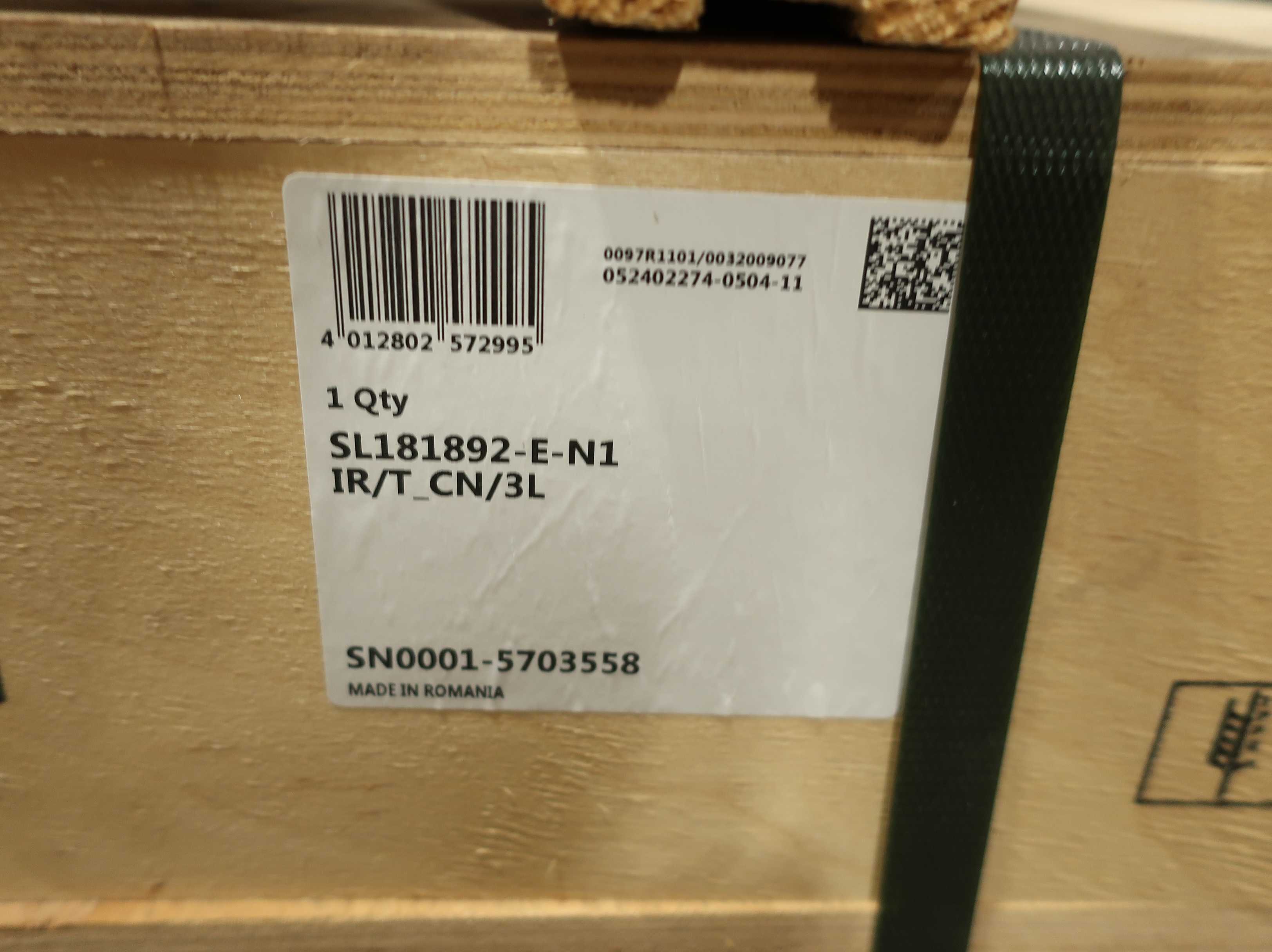 SKU 1774948 - LOT OF 4 FAG BEARINGS - BEARINGS