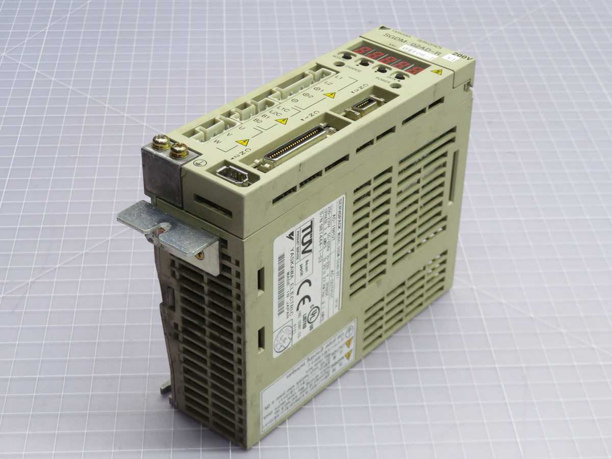 YASKAWA SGDM-02AD-RY1 SERVOPACK DRIVE T253731 - SERVO
