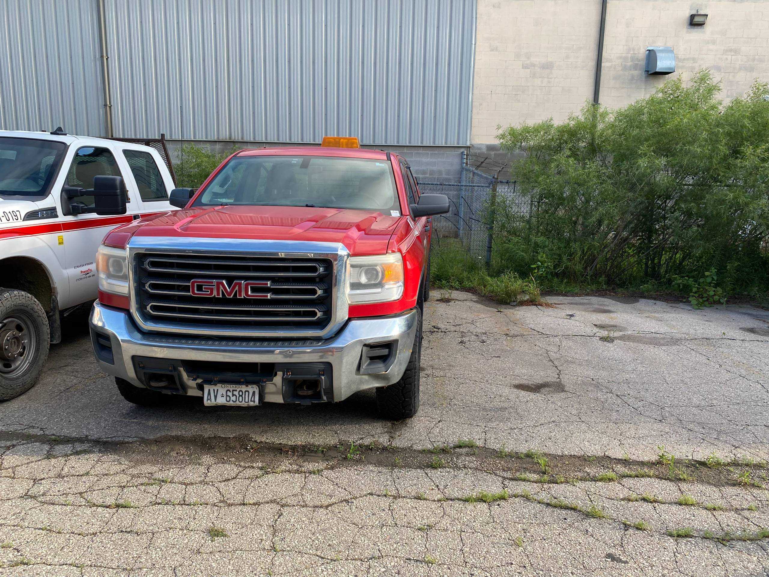 2015 GMC Sierra 2500 HD 4x4 Extended Cab Pickup Truck, 6.0L V8, 360 HP, 8 ft Bed - PICKUP TRUCKS