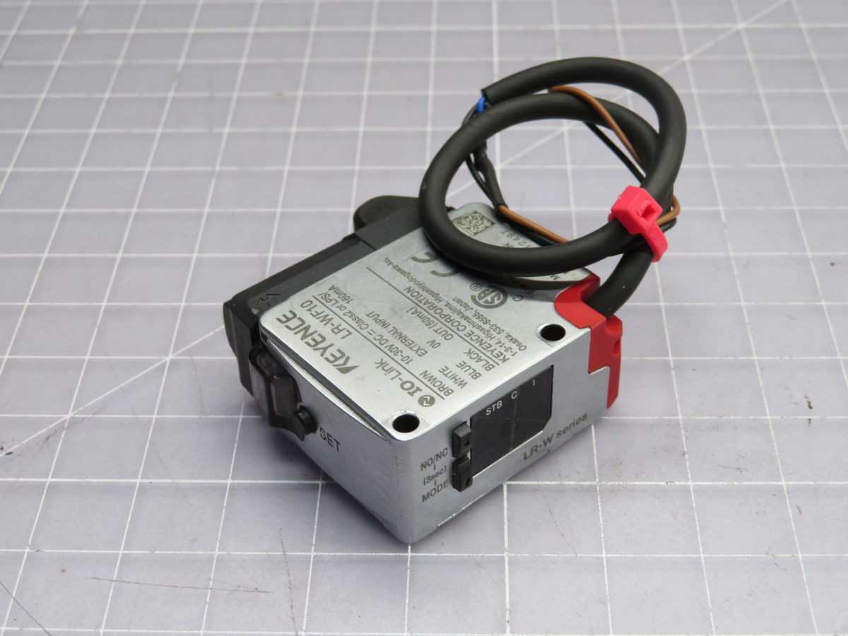 Keyence LR-WF10 Photoelectric Sensor T251532 - High Precision Detection - SENSORS