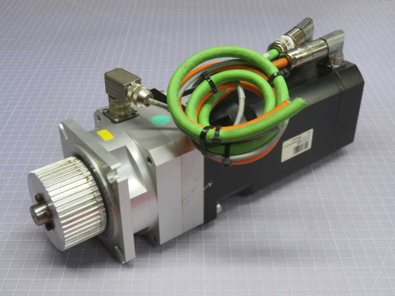 JENEAR ANTRIEBSTECHNIK (JAT) 110B32-0700-DM8LD-AA JENAER ANTRIEBSTECHNIK 110MM-FRAME AC SERVO MOTOR - SERVO MOTORS