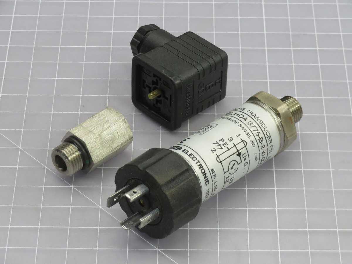 HYDAC HDA-3745-B-250-000 PRESSURE TRANSDUCER T240208 - FLOW TRANSMITTER