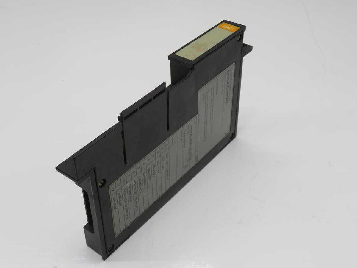 CINCINNATI MILACRON 3-531-4075A CONVERTER DIGITAL-ANALOG T240893 - OPERATOR CONTROLS