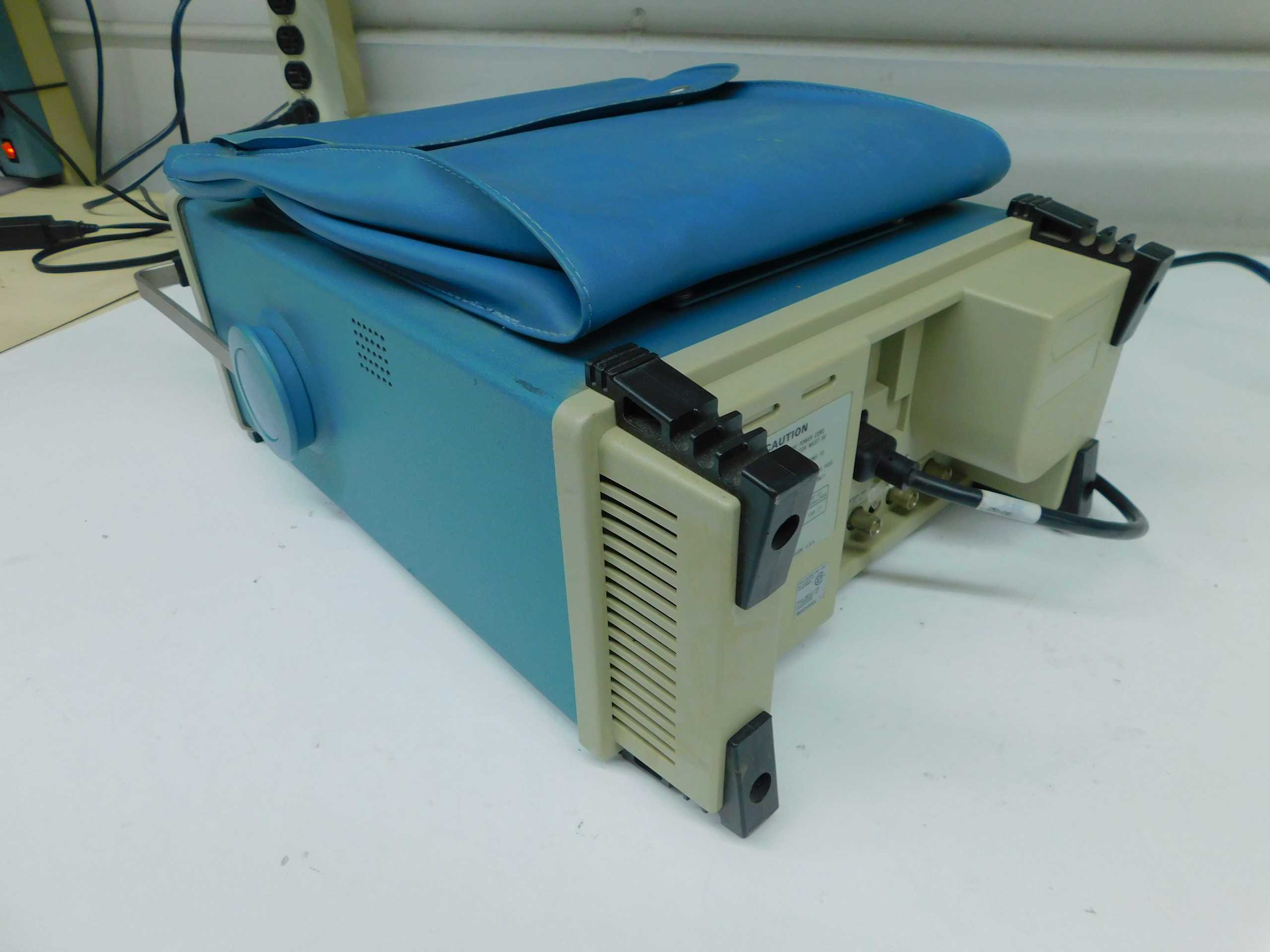 TEKTRONIX 2467B OSCILLOSCOPE 4CH, 400MHZ - ANALYZER