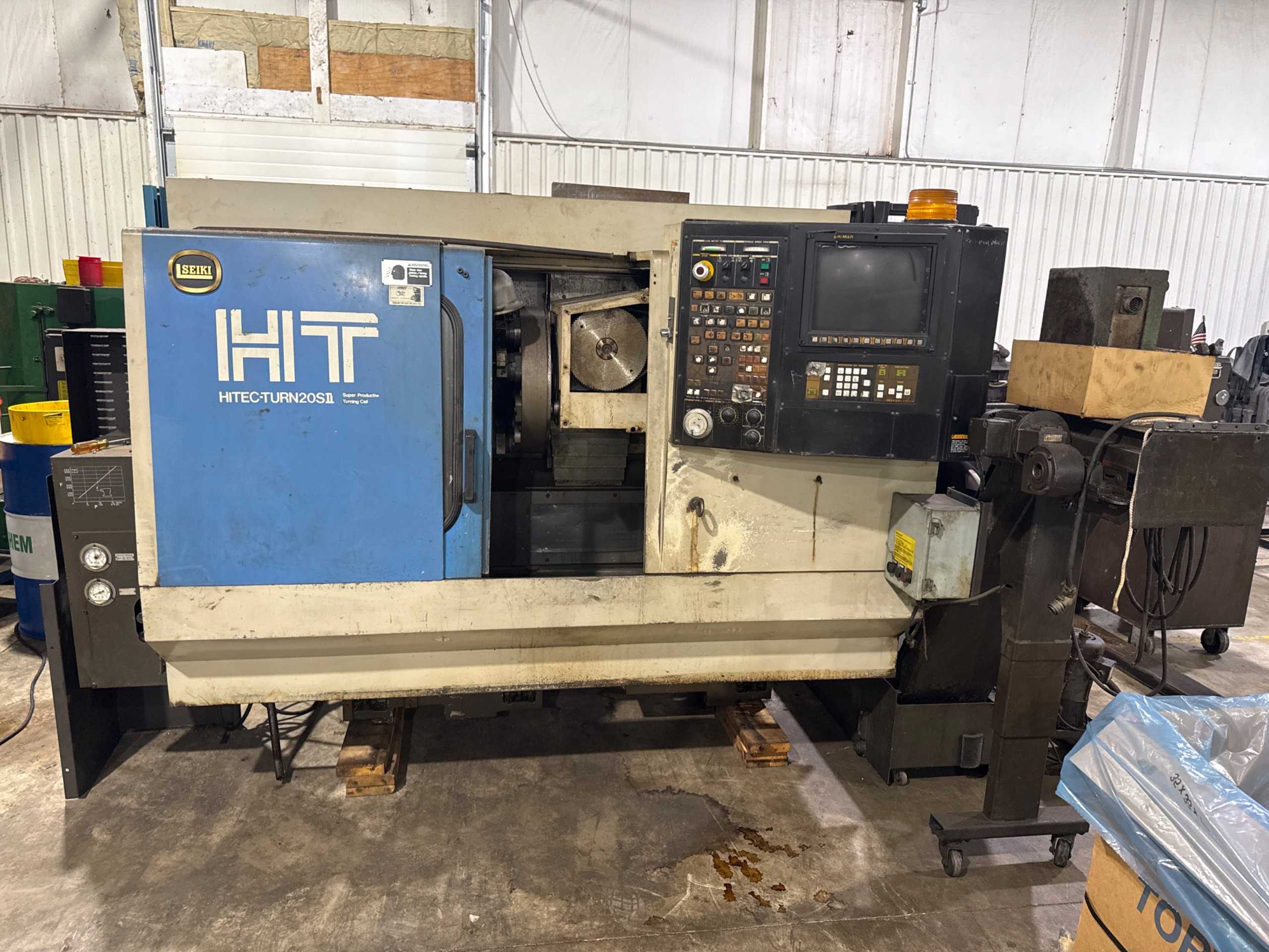 Hitachi-Seiki HT20S II CNC Lathe 20HP 3600RPM W/ Upgraded Chip Conveyor - CNC LATHES